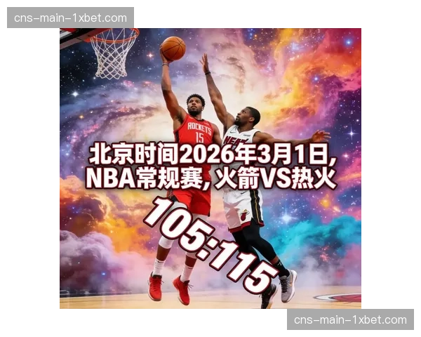 更衣室一幕:老将向年轻球员演示如何利用肩膀倚住防守人完成突破 更衣室一幕:老将向年轻球员演示如何利用肩膀倚住防守人完成突破