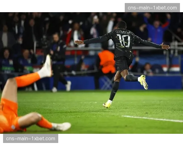 巴黎圣日耳曼3-1击败图卢兹，登贝莱双响助球队巩固榜首优势